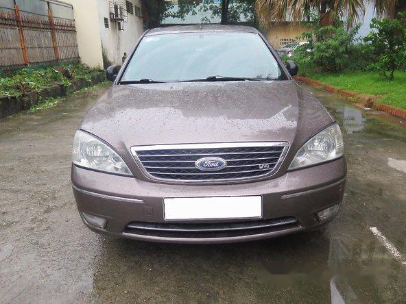 Ford Mondeo V6 2005 - Bán Ford Mondeo V6 2005, màu nâu chính chủ giá cạnh tranh