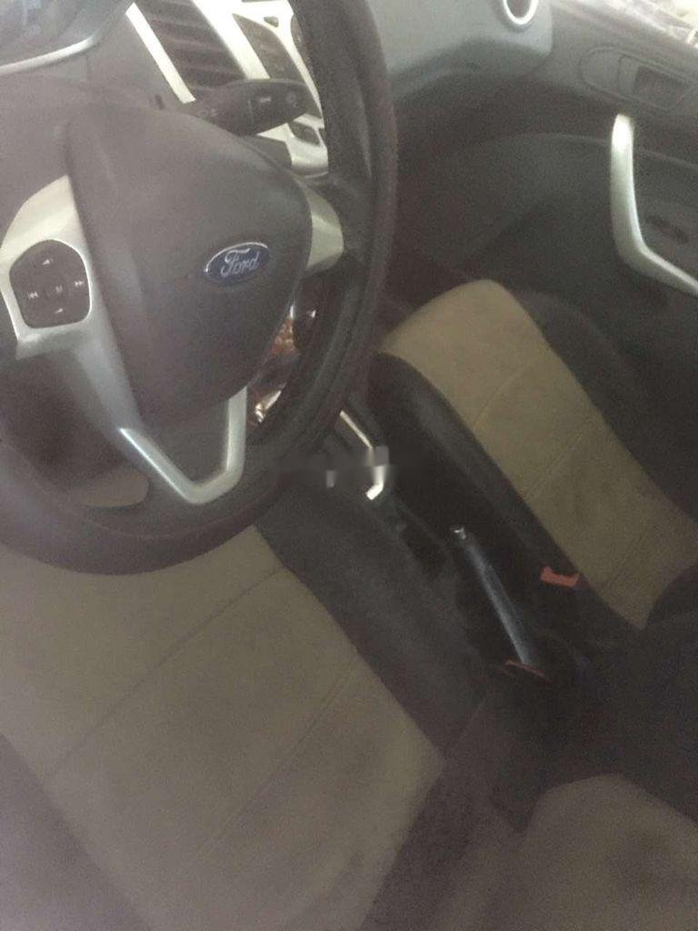 Bán Ford Fiesta 2014, nhập khẩu nguyên chiếc, giá 290tr