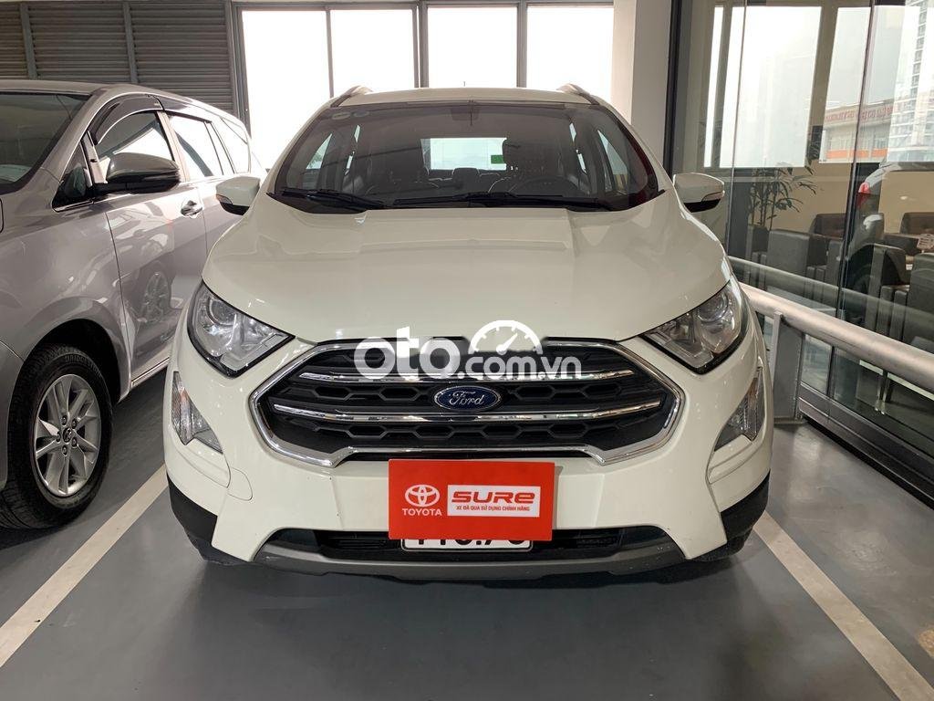 Cần bán gấp Ford EcoSport Titanium năm 2018, màu trắng