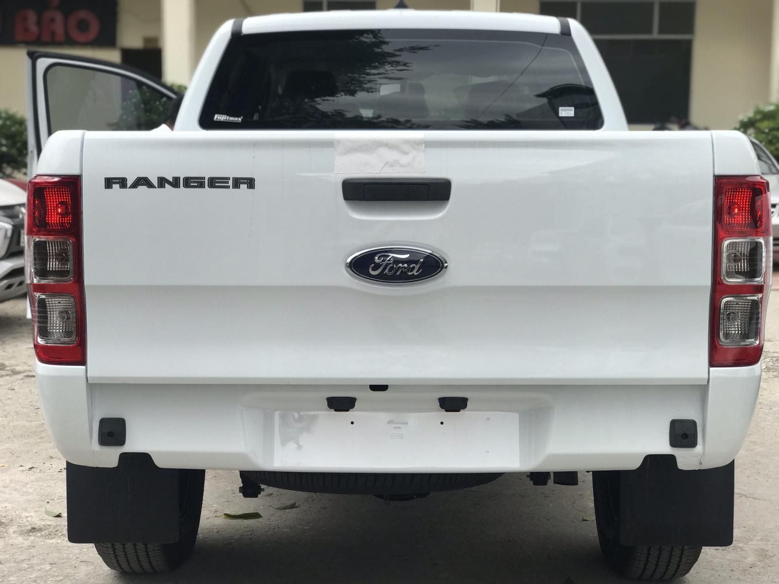 Quảng Ninh bán ưu đãi Ford Ranger XL 2 cầu MT 2022, giá nét giao ngay, số lượng có hạn, giảm thuế 50%, đặt ngay