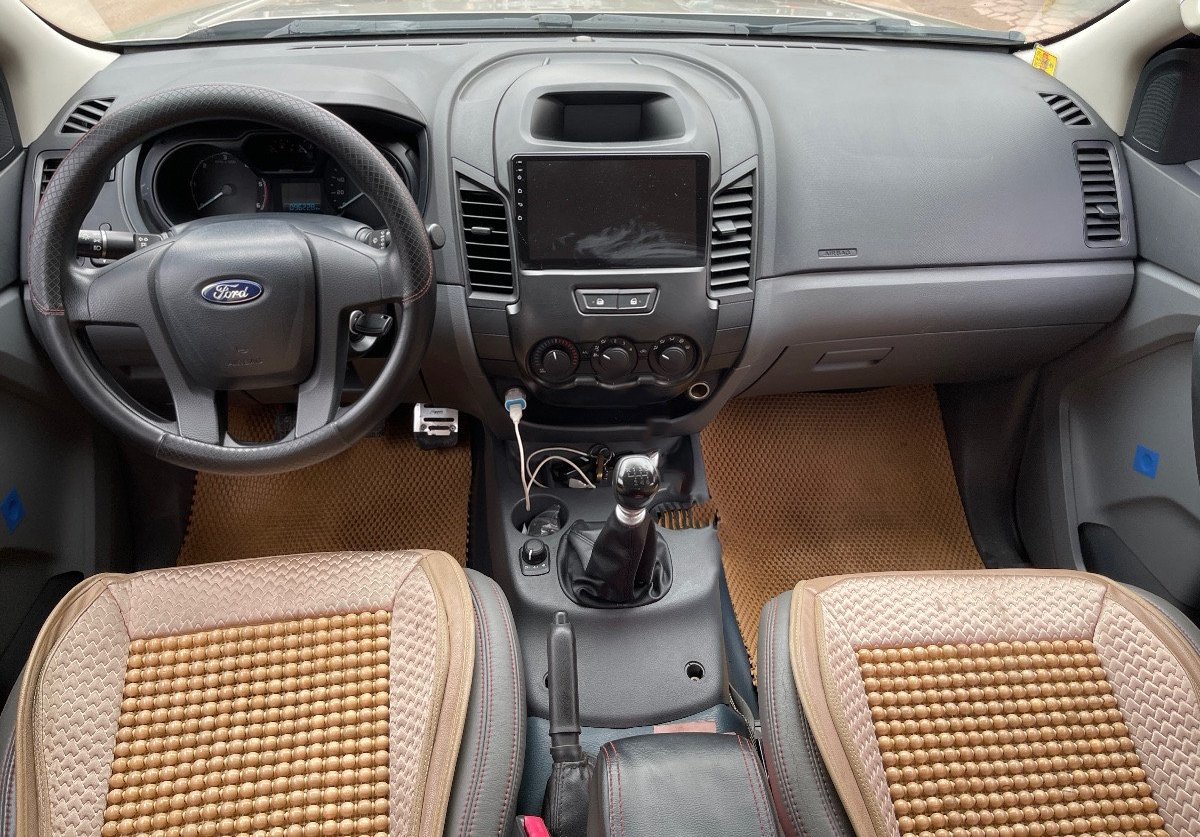 Xe Ford Ranger XL năm sản xuất 2016, nhập khẩu nguyên chiếc 