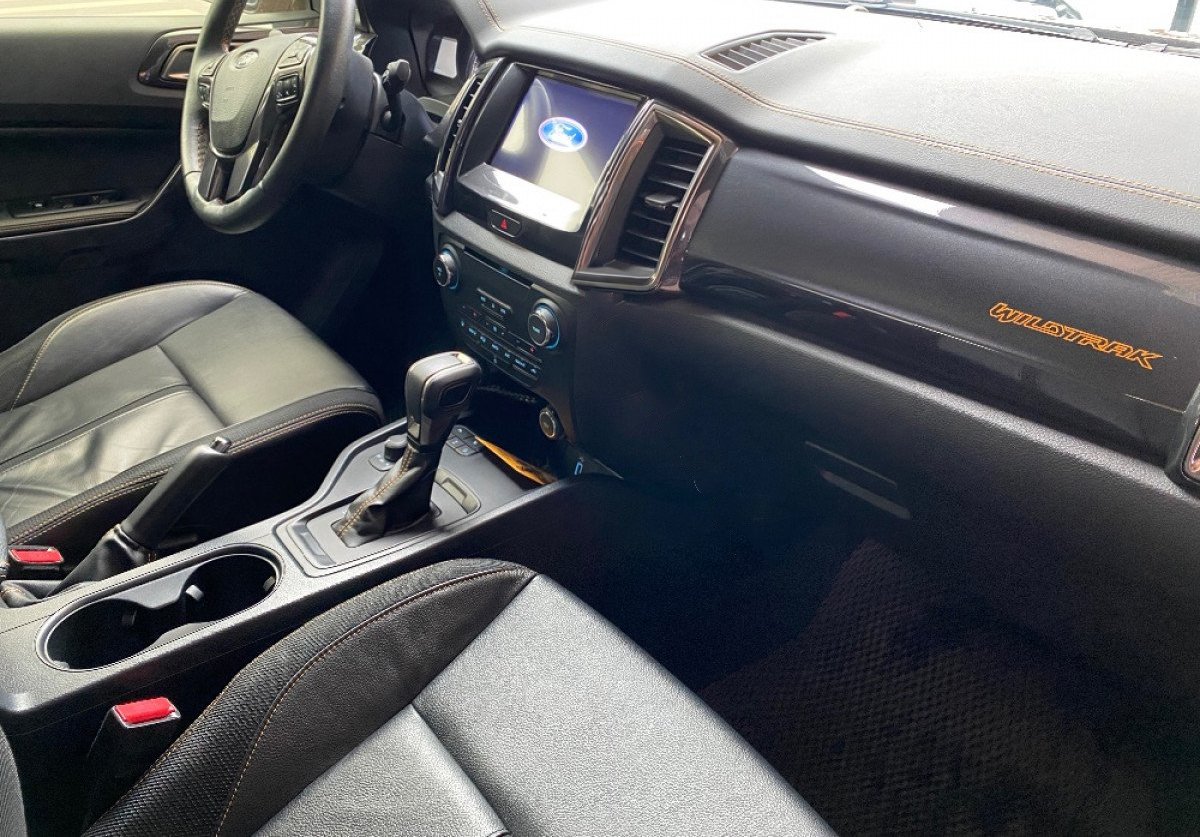 Cần bán xe Ford Ranger Wildtrak 2.0L 4x4 AT sản xuất 2020, nhập khẩu nguyên chiếc