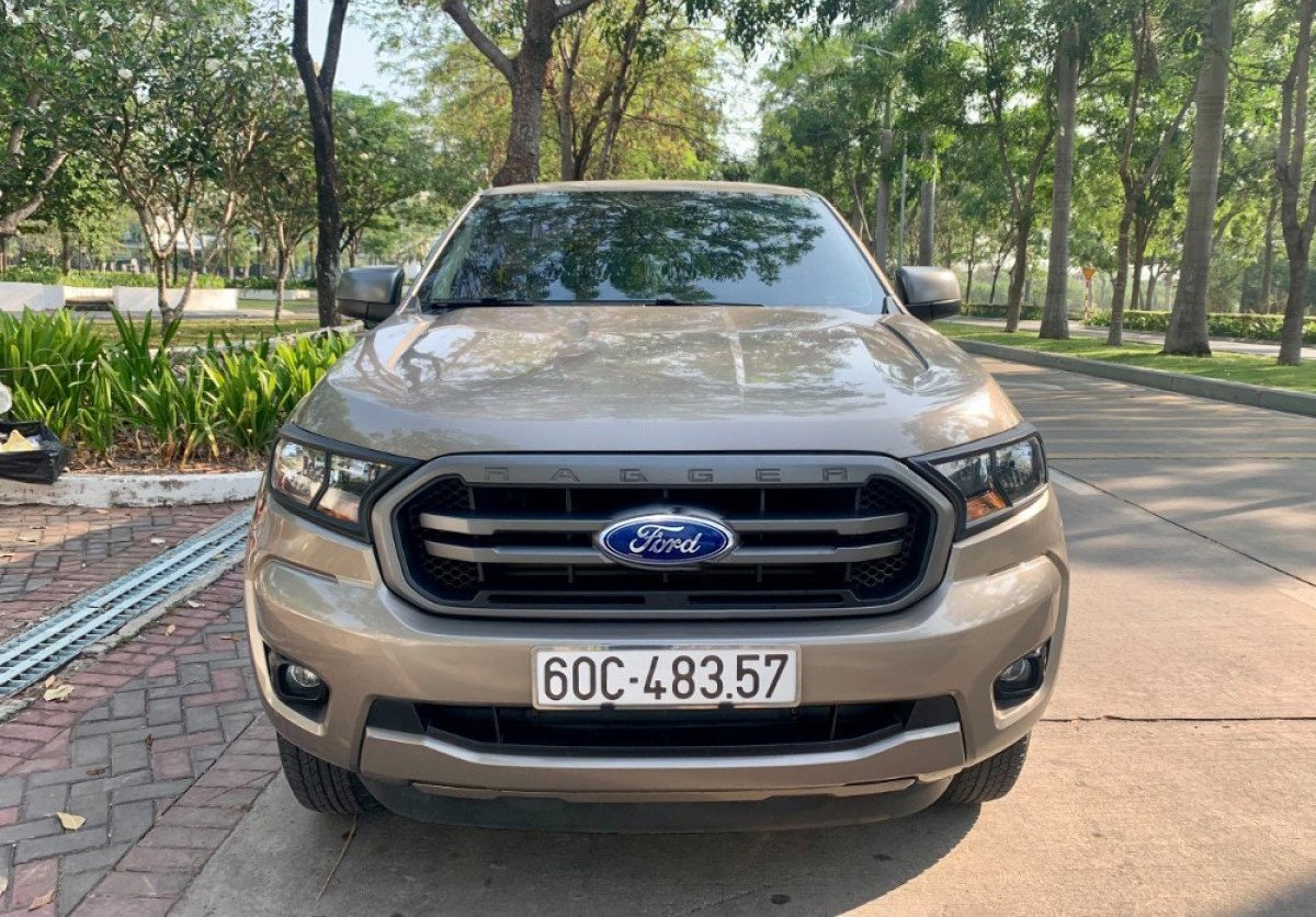 Cần bán Ford Ranger XLS 2.2 4x2AT sản xuất 2019, màu nâu, nhập khẩu, giá chỉ 665 triệu