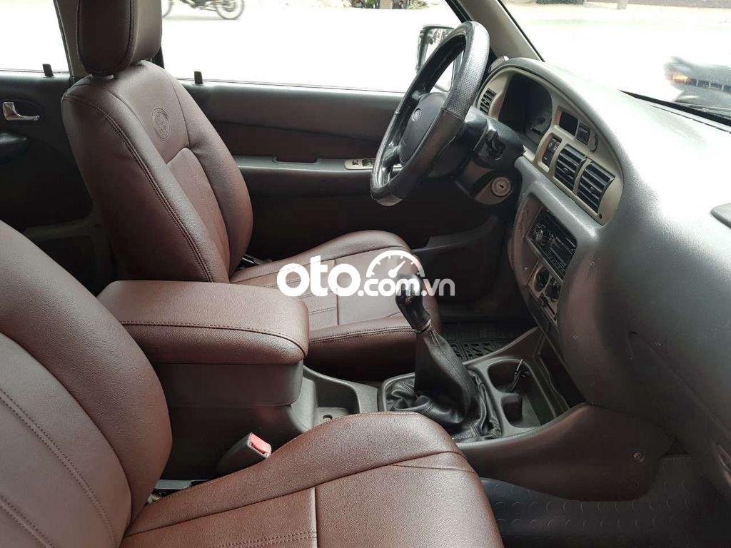 Ford Everest Gia đình cần bán xe  2005, số sàn, máy xăng 2005 - Gia đình cần bán xe everest 2005, số sàn, máy xăng