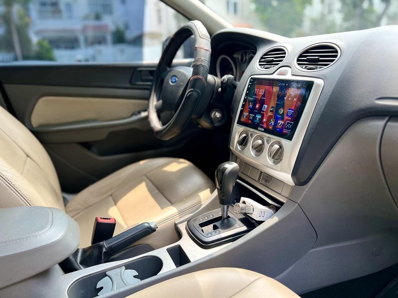Ford Focus 2010 - Chào bán 258 triệu