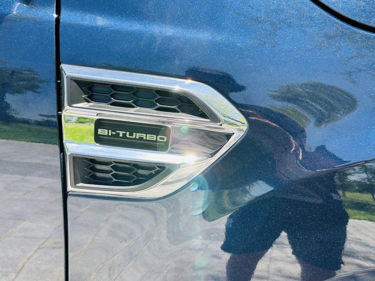 Ford Everest 2022 - Giá 1 tỷ 060 triệu