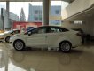 Ford Fiesta Titanium  2016 - Bán xe Ford Fiesta Titanium giá rẻ màu bạc, mới 100%, giao xe ngay hỗ trợ trả góp 90%. L/h: 0963483132