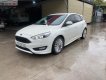 Ford Focus S 2016 - Cần bán lại xe Ford Focus S đời 2016, màu trắng