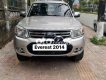 Xe Ford Everest năm sản xuất 2014, màu bạc còn mới