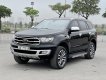 Ford Everest 2019 - Cần bán lại xe Ford Everest 4x2AT Titanium năm sản xuất 2019, màu đen