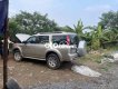 Ford Everest   2.5 MT 2015 ghi vàng (máy nguyên bản) 2015 - Ford Everest 2.5 MT 2015 ghi vàng (máy nguyên bản)