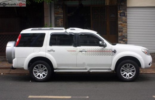 Ford Everest AT 2014 - Bán xe Ford Everest AT 2014 màu trắng, xe còn rất mới